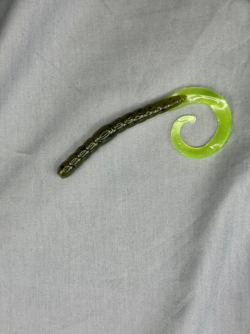 Ambush Worm 7.5"